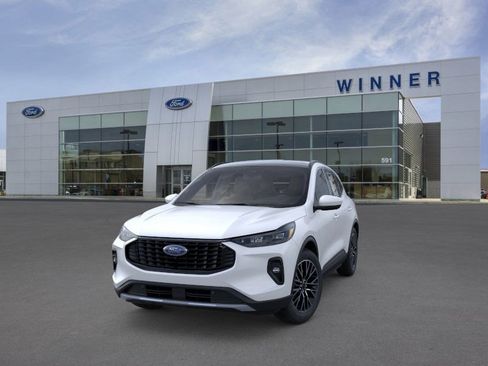 New 2025 Ford Escape SE w/ PHEV Premium Package image 2