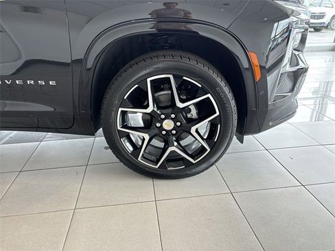 New 2026 Chevrolet Traverse High Country image 14