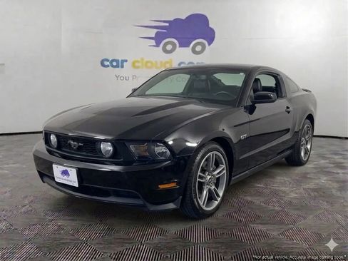 Used 2010 Ford Mustang GT Premium RWD image 1