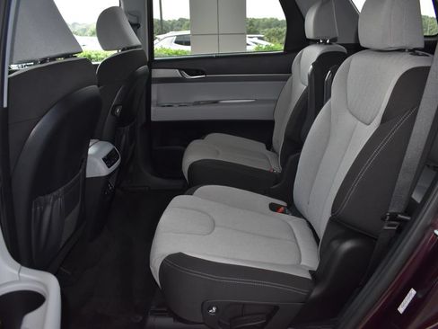 Used 2021 Hyundai Palisade SEL w/ Convenience Package FWD image 14