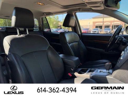 Used 2013 Subaru Outback 2.5i Limited AWD/4WD image 12