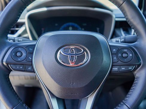 Used 2024 Toyota Corolla XSE image 10