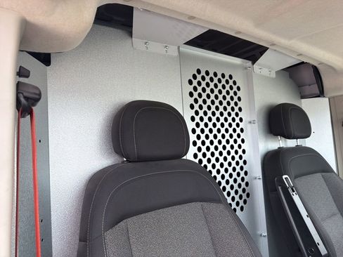 Used 2021 RAM ProMaster 3500 w/ Convenience Group FWD image 13