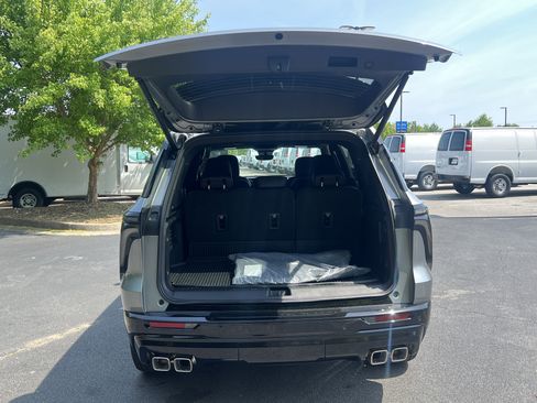 New 2026 Chevrolet Traverse RS FWD image 11