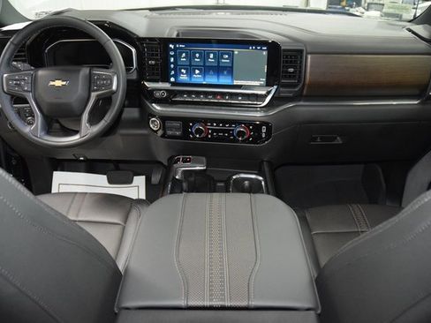 Used 2024 Chevrolet Silverado 1500 High Country w/ High Country Premium Package image 27