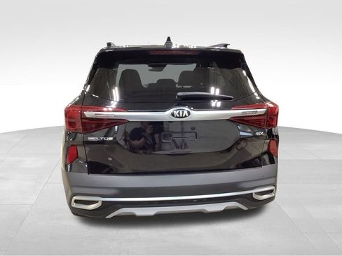 Used 2021 Kia Seltos EX image 8