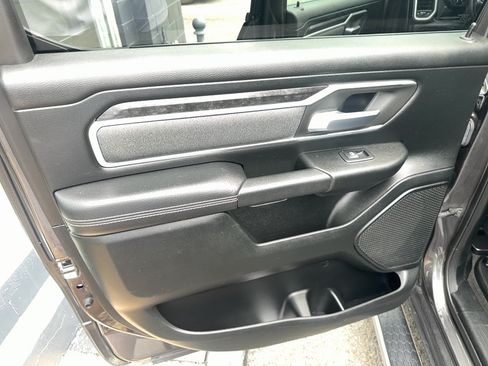Used 2020 RAM 1500 Big Horn AWD/4WD image 12
