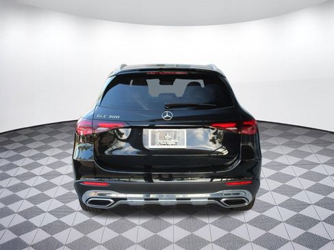 Used 2026 Mercedes-Benz GLC 300 image 10