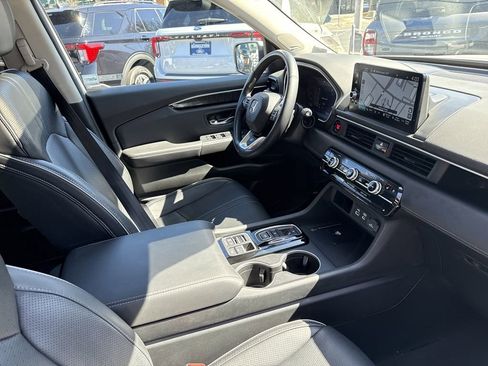 Used 2025 Honda Pilot Elite image 27