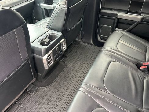Used 2019 Ford F250 Platinum w/ Platinum Ultimate Package AWD/4WD image 12