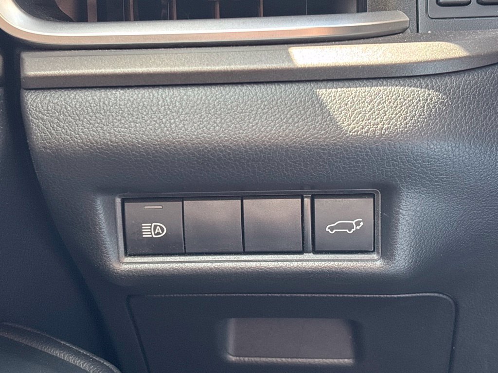 Used 2025 Toyota Grand Highlander FWD image 27