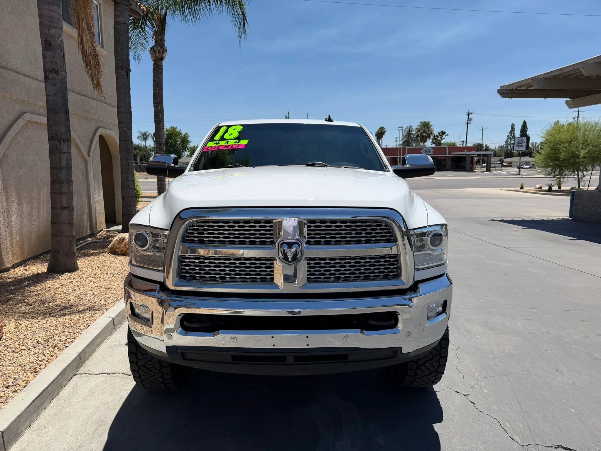 Used 2017 RAM 2500 Laramie AWD/4WD image 2