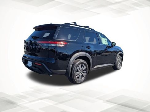 New 2026 Nissan Pathfinder SV image 4