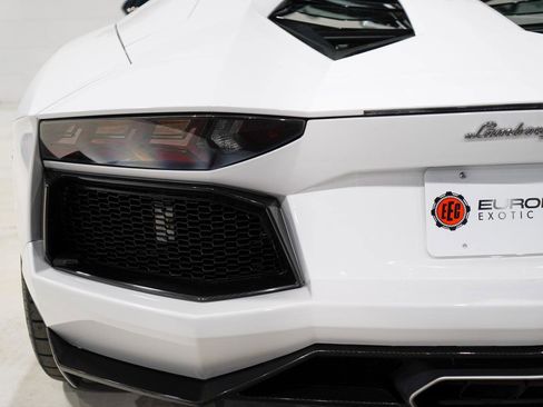 Used 2014 Lamborghini Aventador LP 700-4 image 37