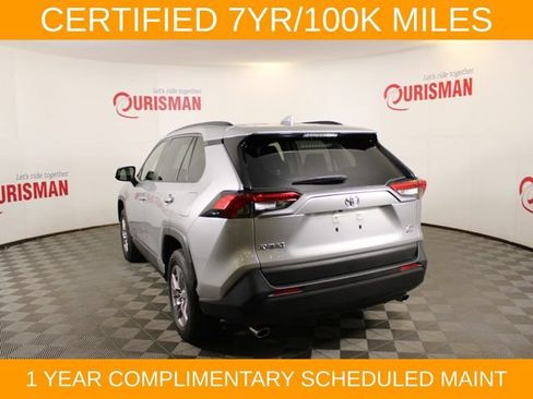 Used 2025 Toyota RAV4 XLE AWD/4WD image 7