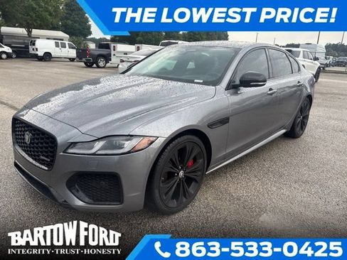 Used 2024 Jaguar XF R-Dynamic SE RWD image 1