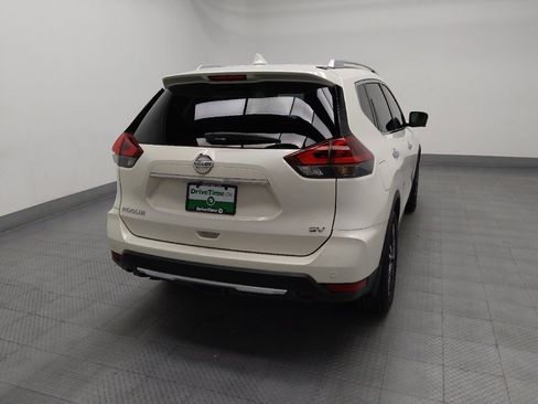 Used 2020 Nissan Rogue SV w/ Sun & Sound Touring Package FWD image 7