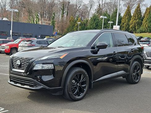 Certified 2023 Nissan Rogue SV w/ SV Premium B Package image 3