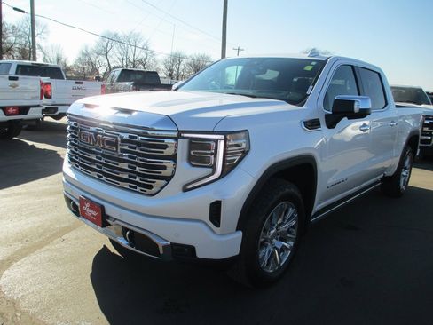 Certified 2022 GMC Sierra 1500 Denali w/ Technology Package image 10