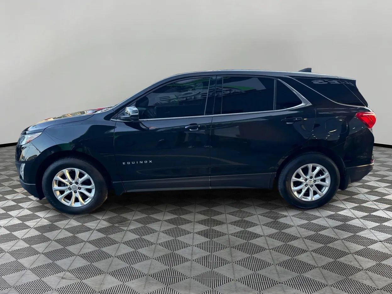 Used 2018 Chevrolet Equinox LT FWD image 8