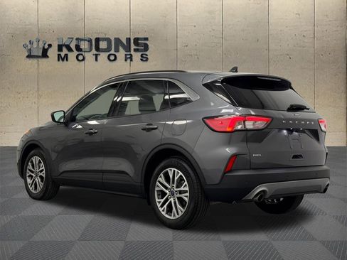 Used 2022 Ford Escape SEL image 6