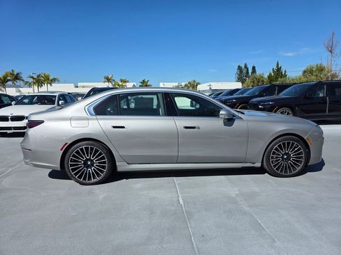 New 2026 BMW i7 eDrive50 image 3