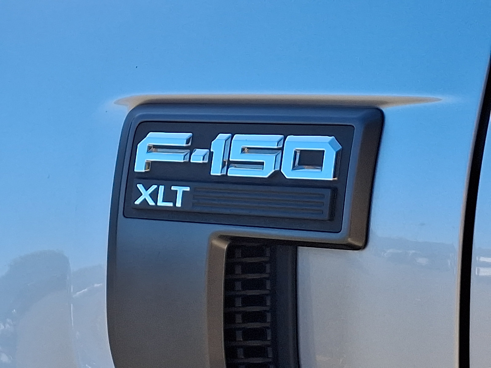 Used 2021 Ford F150 XLT w/ Equipment Group 302A High AWD/4WD image 30