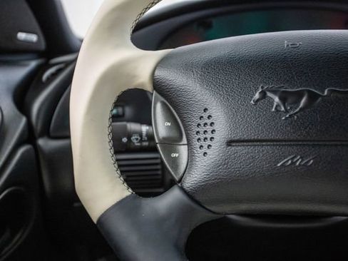 Used 1998 Ford Mustang GT image 44