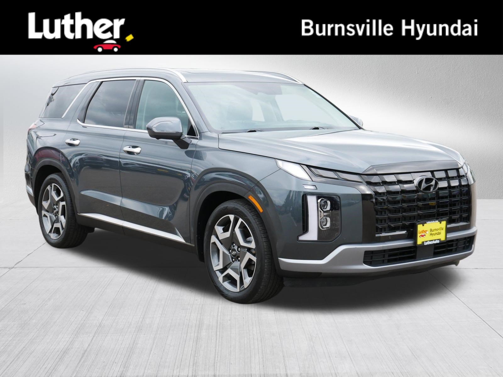 Certified 2023 Hyundai Palisade Limited w/ Cargo Package AWD/4WD image 1