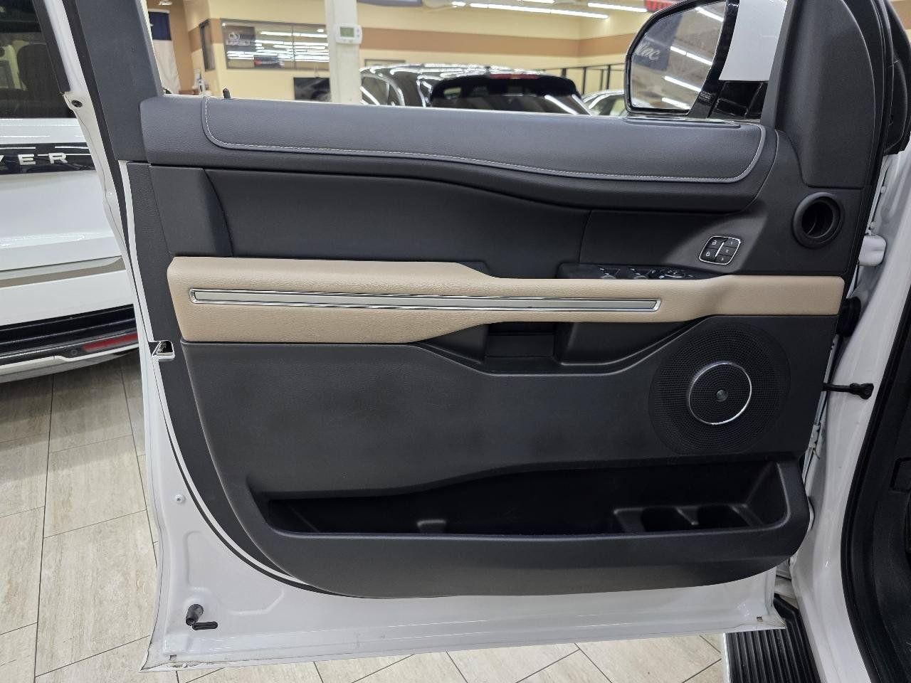 Used 2023 Ford Expedition Max Limited RWD image 42