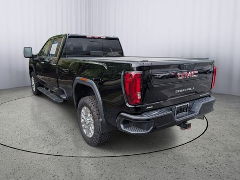 Used 2020 GMC Sierra 3500 Denali w/ Technology Package AWD/4WD image 4