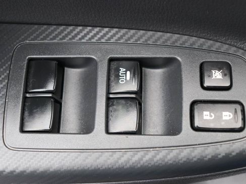 Used 2025 Mitsubishi Eclipse Cross AWD image 43