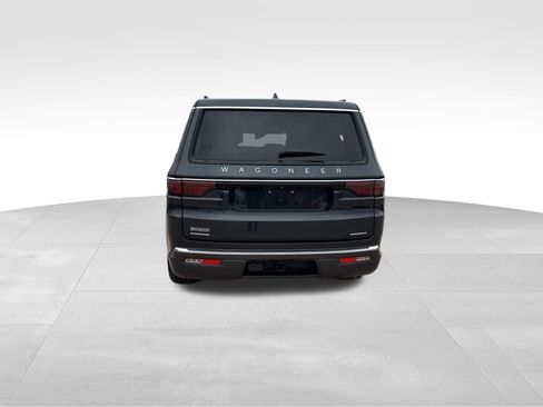 Used 2022 Jeep Wagoneer Series III w/ Convenience Group I image 18