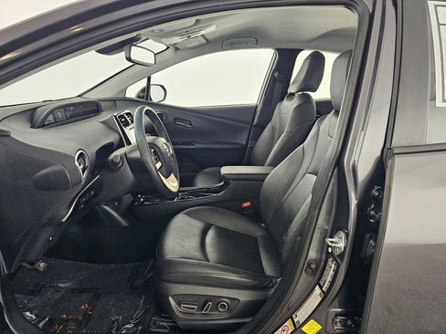 Used 2017 Toyota Prius Four image 20