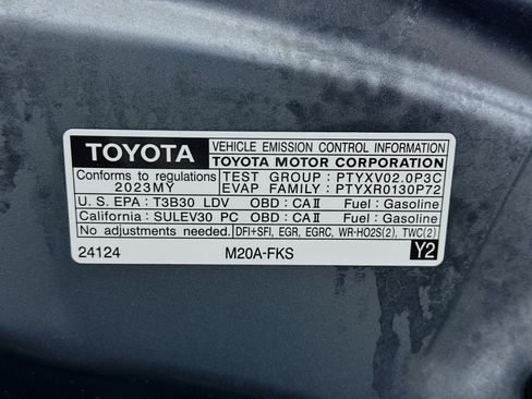 Used 2023 Toyota Corolla LE w/ Carpet Mat Package (TMS) FWD image 20