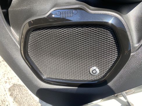 Used 2019 Jeep Renegade Altitude w/ Quick Order Package 22M image 22