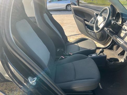 Used 2013 smart fortwo passion image 12