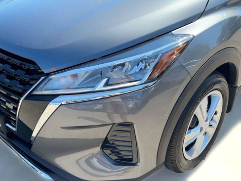 New 2025 Nissan Kicks Play S image 11