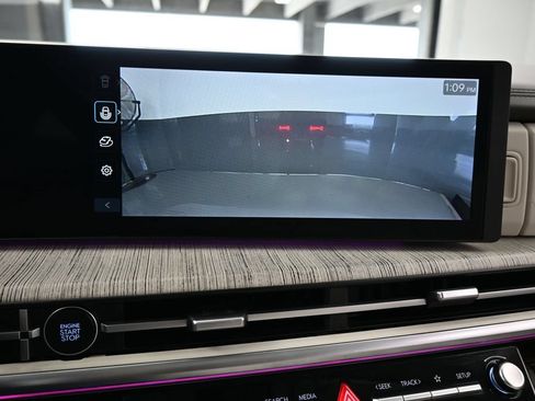 Used 2024 Hyundai Santa Fe Calligraphy FWD image 26