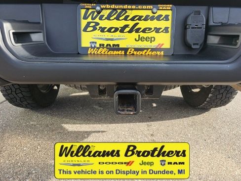 Used 2020 RAM 1500 Tradesman image 9