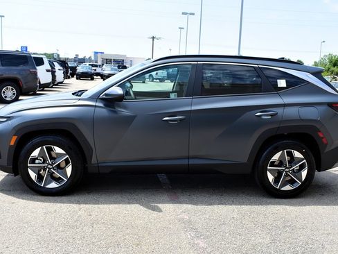 Used 2025 Hyundai Tucson SEL FWD image 5