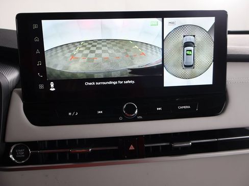 Used 2025 Mitsubishi Outlander AWD image 50