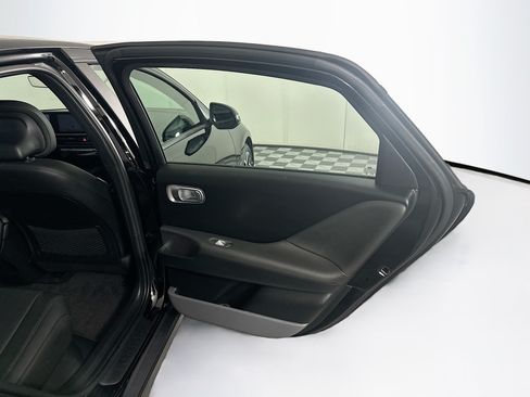 Used 2024 Hyundai Ioniq 6 SEL RWD image 30