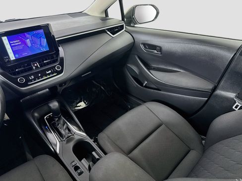 Used 2024 Toyota Corolla LE FWD image 24