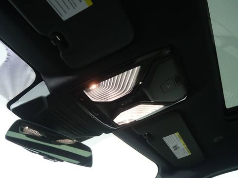 Certified 2026 BMW X6 xDrive40i image 25