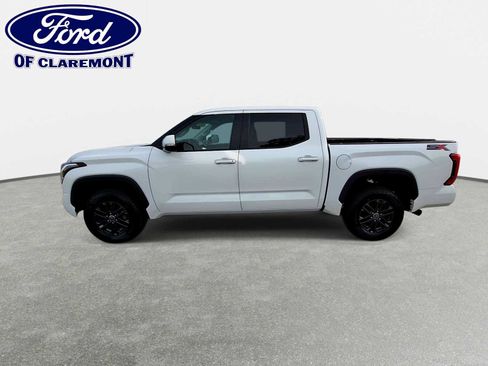 Used 2024 Toyota Tundra SR5 w/ SR5 Convenience Package AWD/4WD image 5