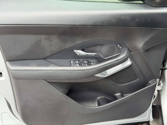 Used 2020 Jaguar E-PACE AWD/4WD image 18