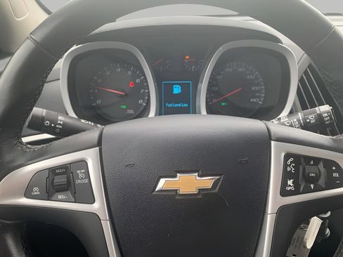 Used 2017 Chevrolet Equinox LT w/ Convenience Package AWD/4WD image 9
