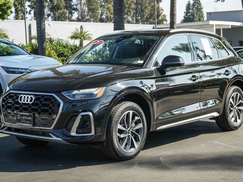 Used 2025 Audi Q5 2.0T Premium image 3
