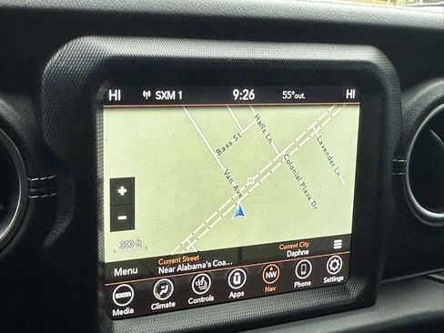 Used 2020 Jeep Gladiator Overland image 9